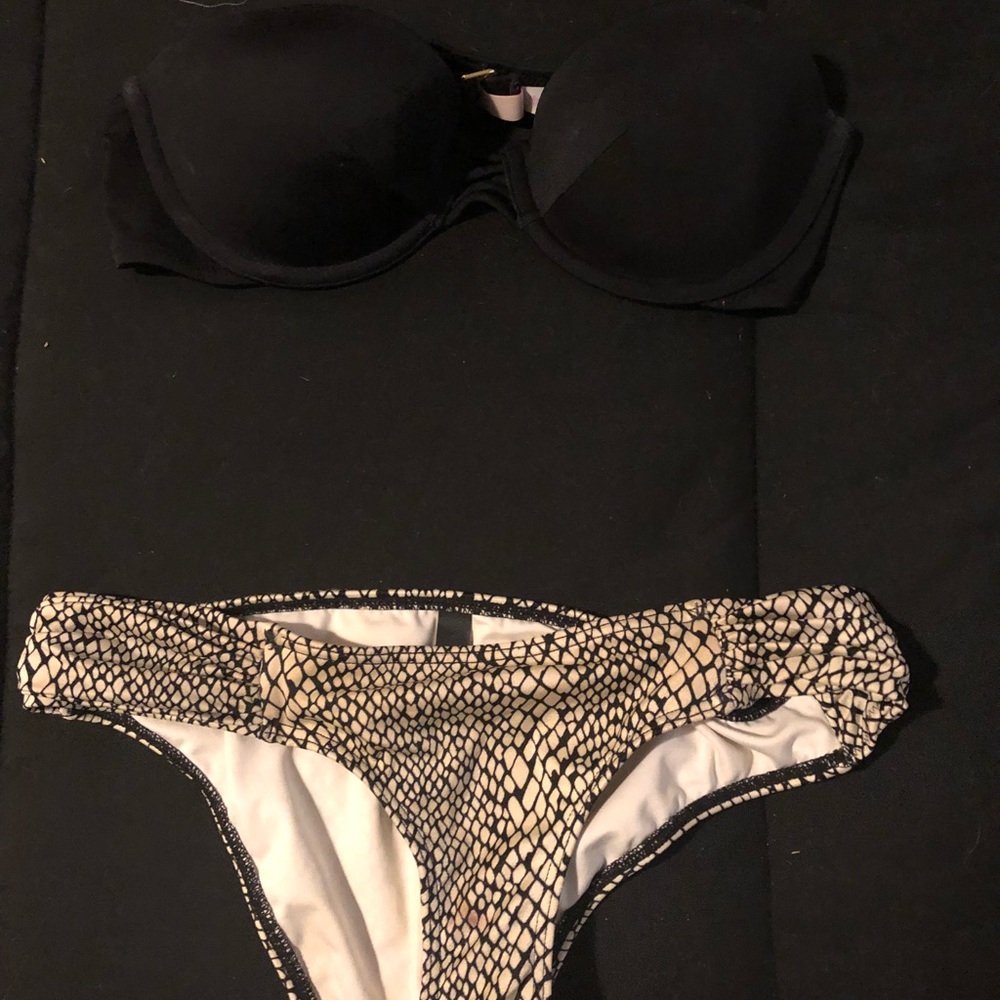 Victoria’s Secret Bikini
